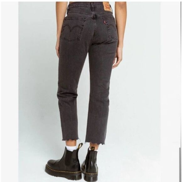 Levi’s 501 Gray Wash Crop Scallop Hem Jeans - Picture 1 of 9